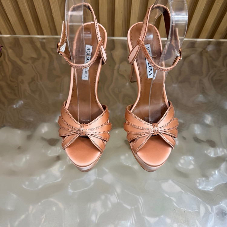 کفش مجلسی زنانه برند AQUAZZURA