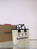 کیف زنانه دو طرفه برند Burberry