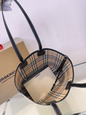 کیف زنانه دو طرفه برند Burberry