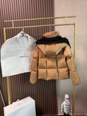 کاپشن زنانه برند Moncler