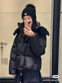 کاپشن زنانه برند Moncler