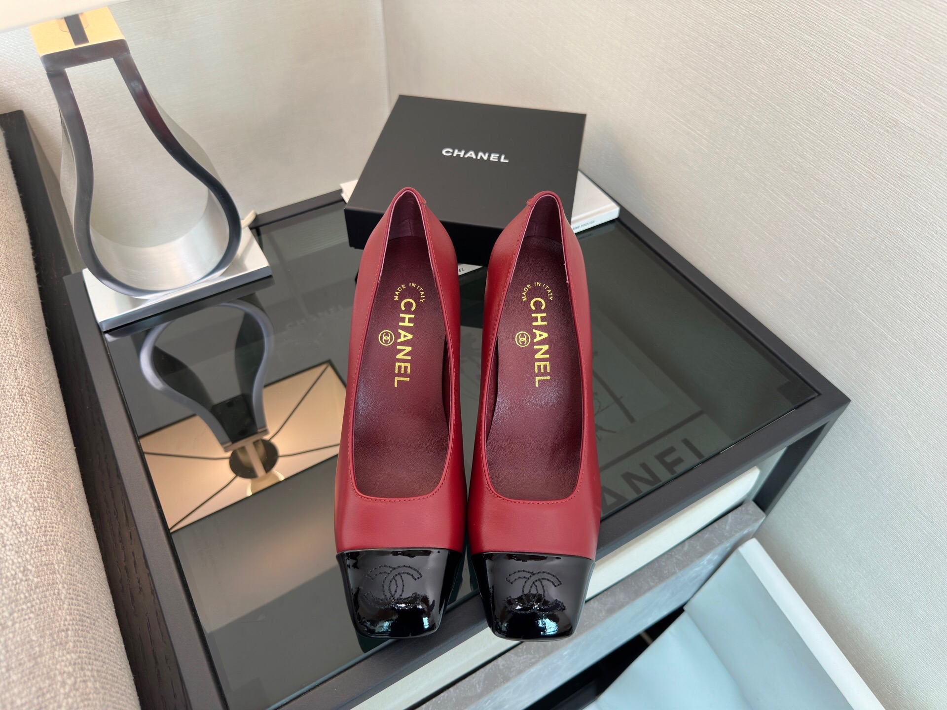 کفش زنانه برند Chanel
