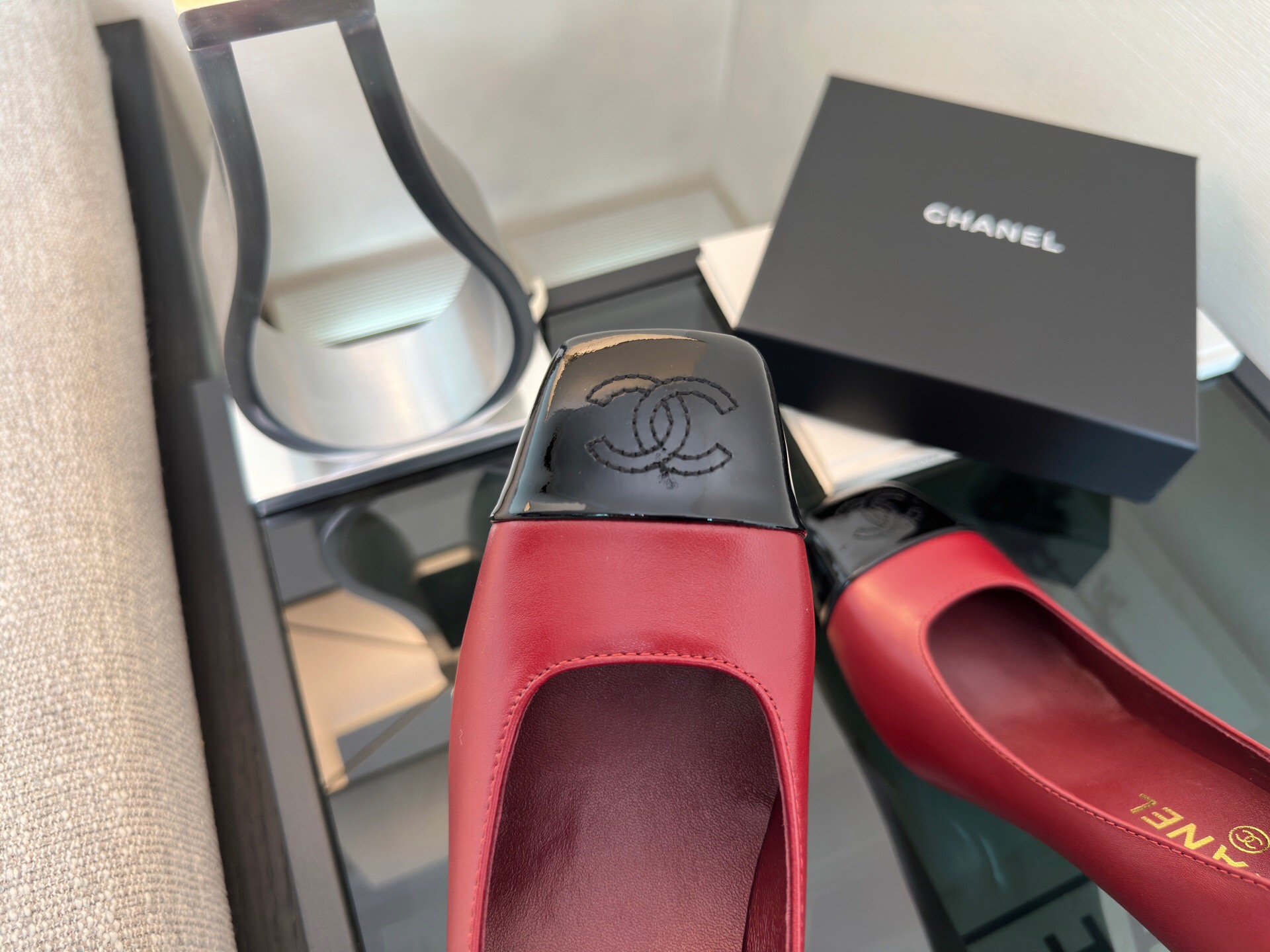 کفش زنانه برند Chanel