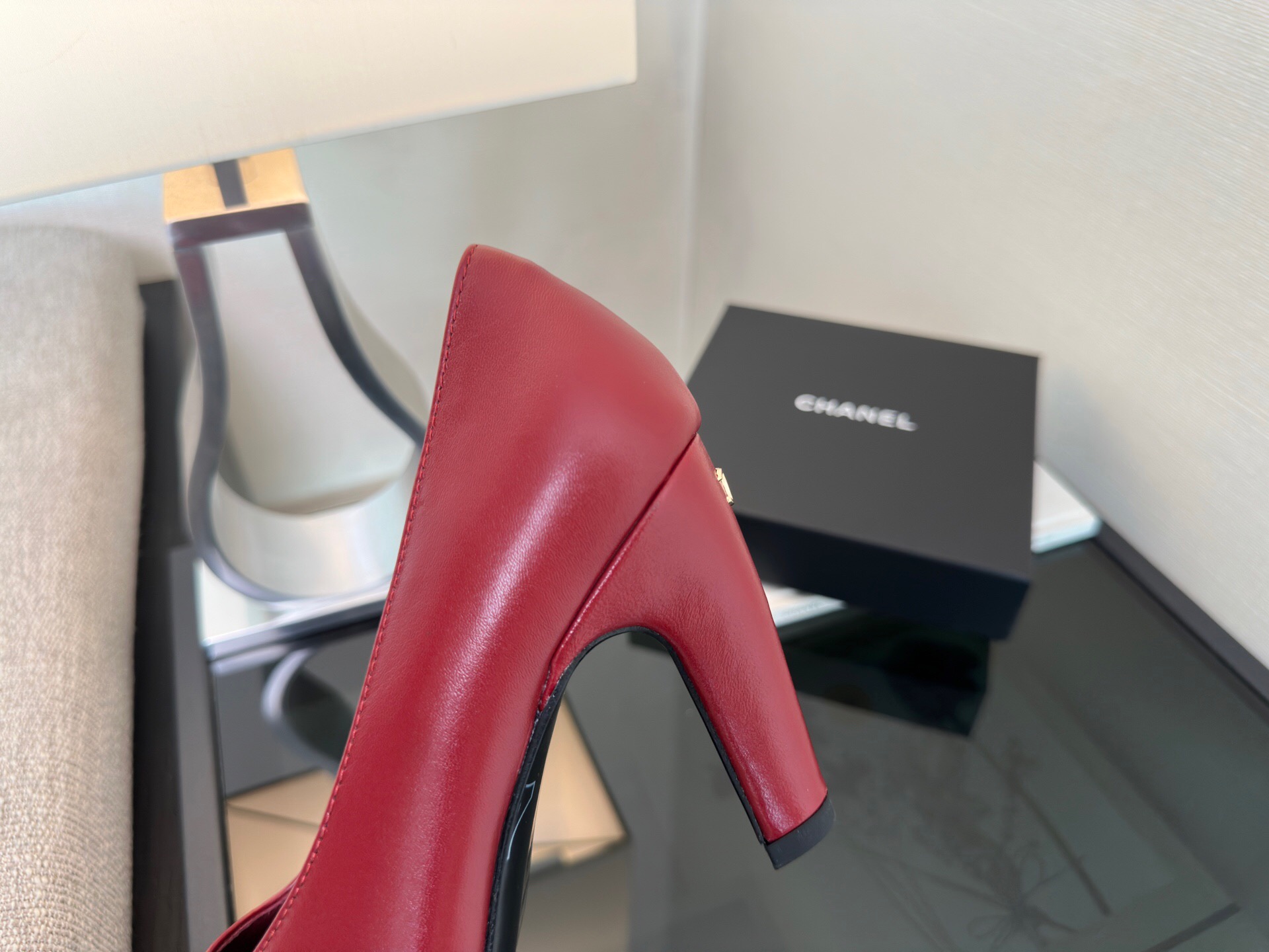 کفش زنانه برند Chanel