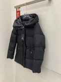 کاپشن زنانه برند Moncler