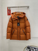 کاپشن زنانه برند Moncler