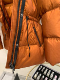 کاپشن زنانه برند Moncler