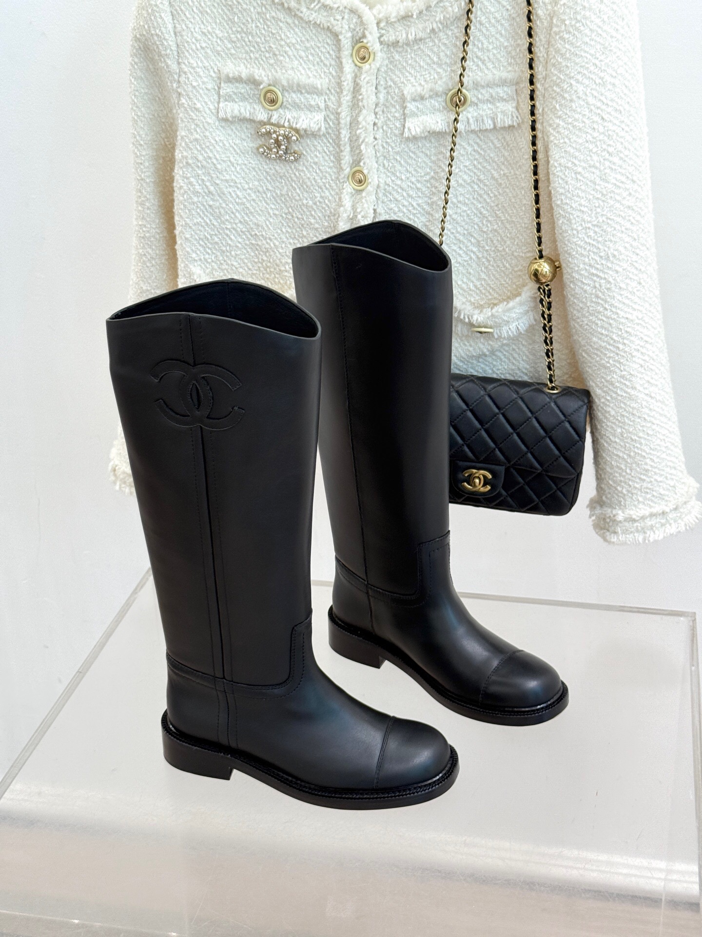 بوت زنانه برند Chanel