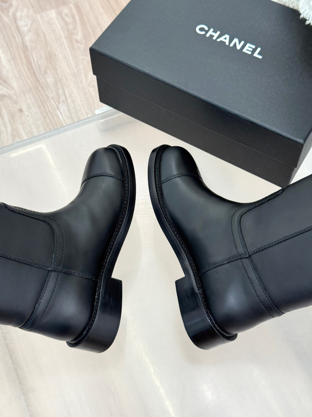 بوت زنانه برند Chanel