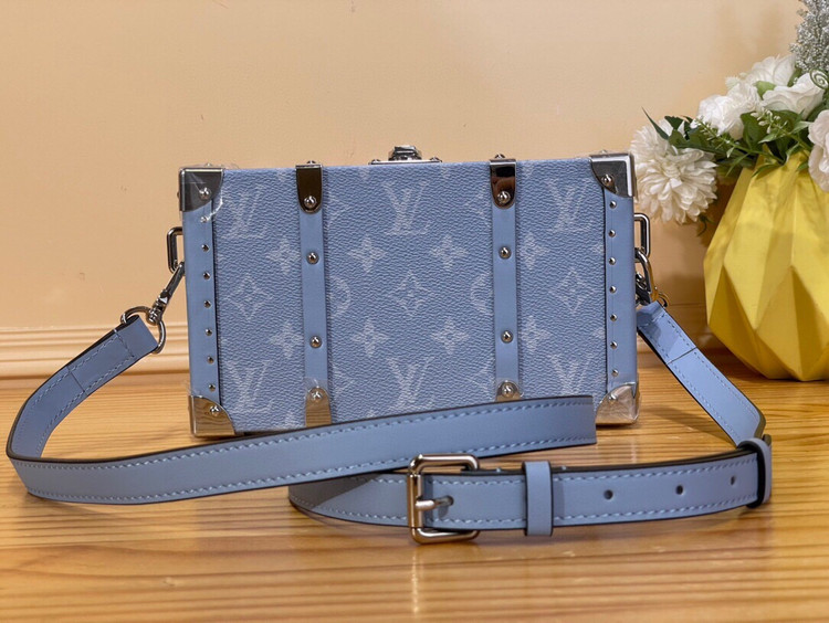 کیف زنانه برند Louis Vuitton