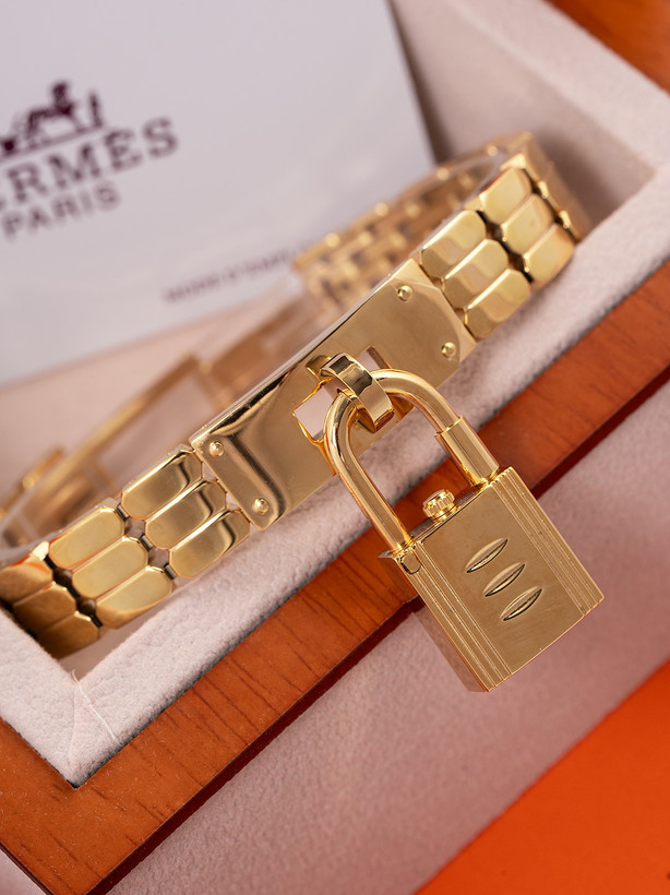 ساعت زنانه برند Hermes