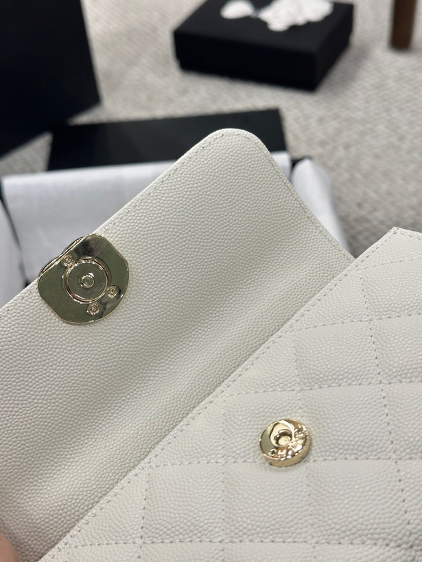 کیف زنانه برند Chanel
