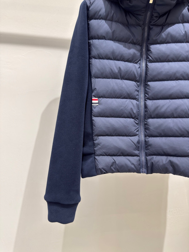 کاپشن زنانه برند Thom Browne