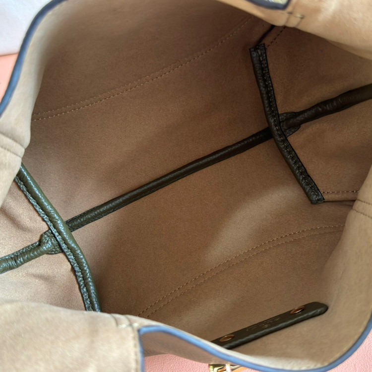 کیف زنانه برند Gucci
