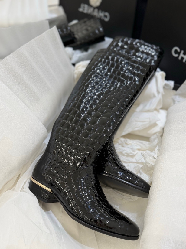 بوت چرم زنانه برند Chanel