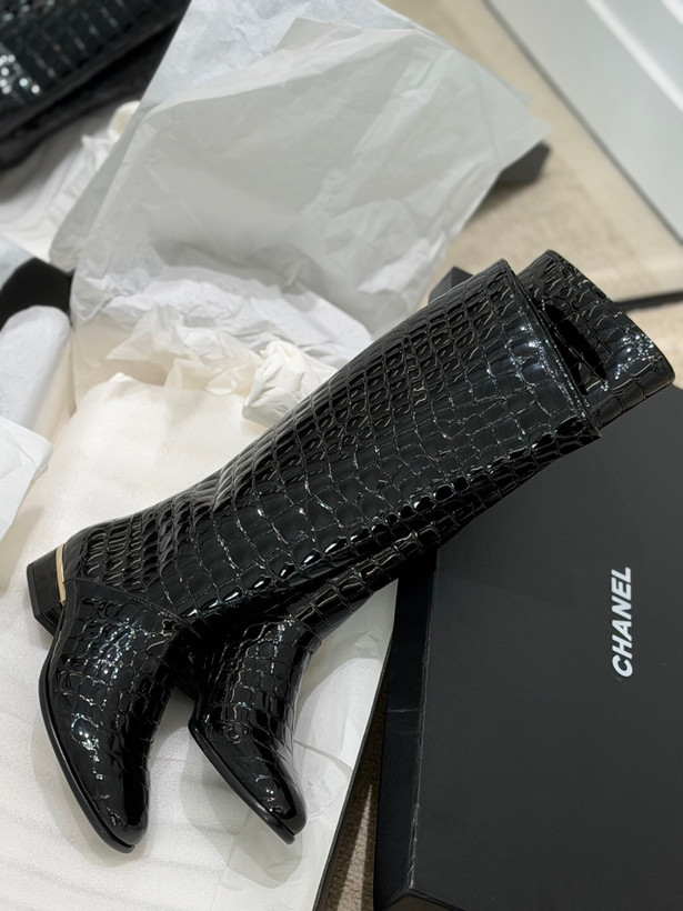 بوت چرم زنانه برند Chanel