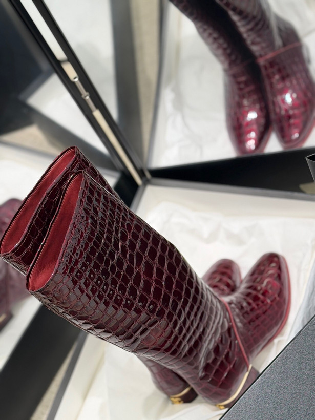 بوت چرم زنانه برند Chanel