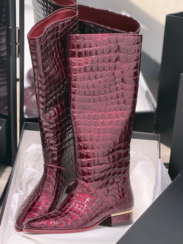 بوت چرم زنانه برند Chanel