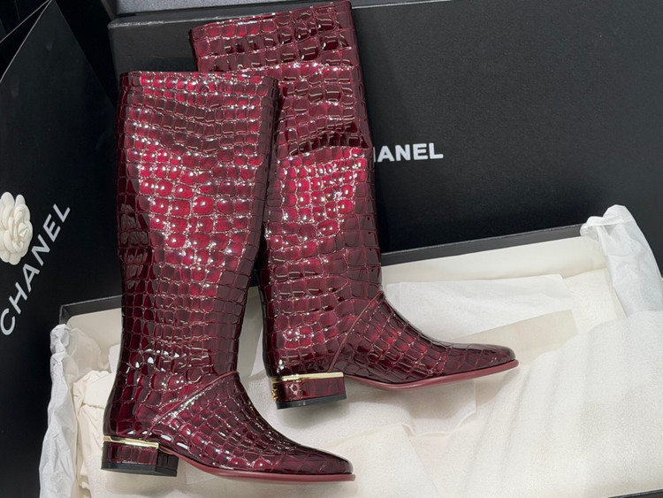 بوت چرم زنانه برند Chanel