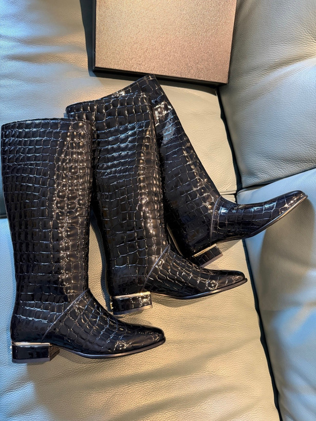 بوت چرم زنانه برند Chanel