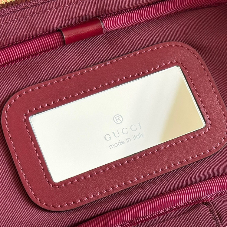 کیف آرایشی زنانه برند Gucci