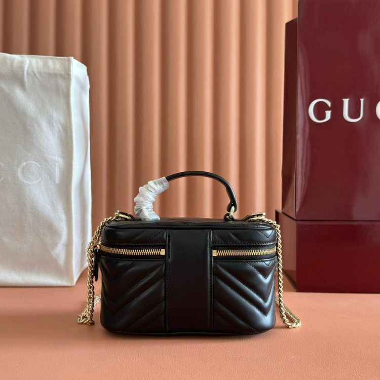 کیف آرایشی زنانه برند Gucci