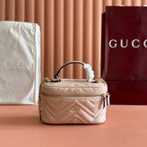کیف آرایشی زنانه برند Gucci