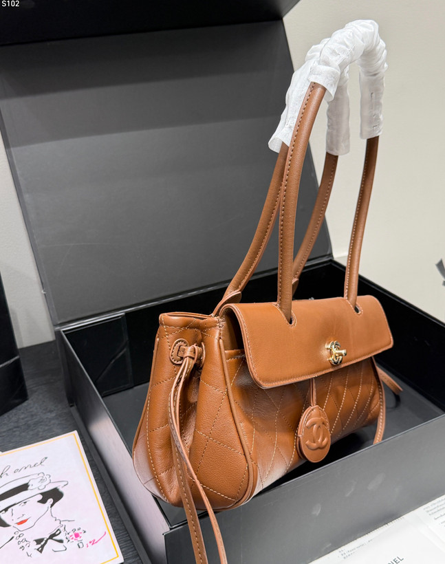 کیف زنانه برند Chanel